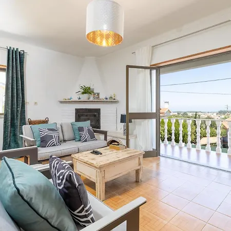 - Casa Tia Alice Ericeira